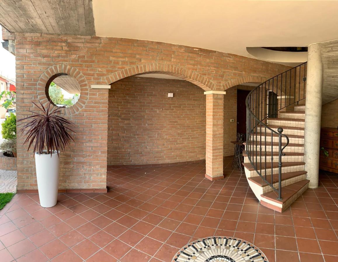 Villa Oasi フェラーラ エクステリア 写真