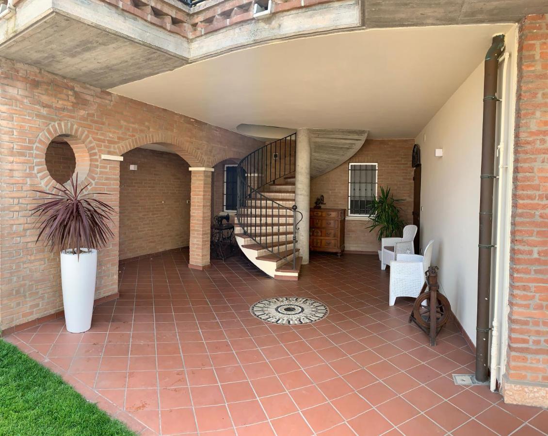 Villa Oasi フェラーラ エクステリア 写真