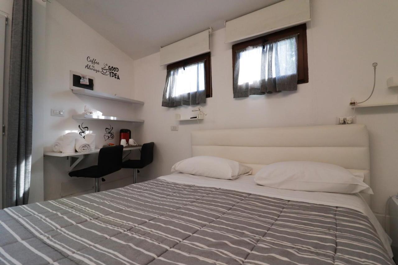 Villa Oasi フェラーラ エクステリア 写真